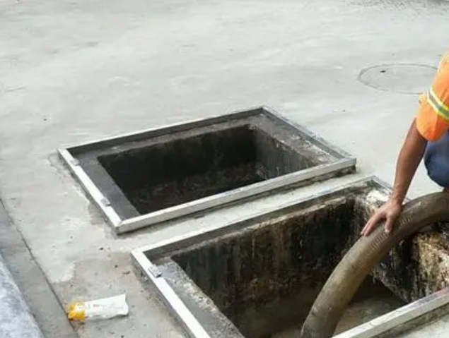 后安镇化粪池清理